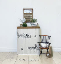 Load image into Gallery viewer, Woodland chic bamboo laundry basket bin